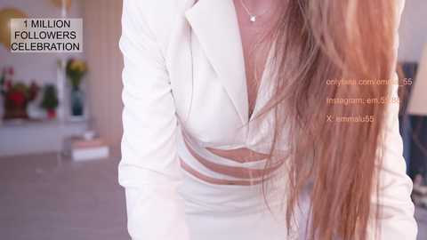 emma_lu1 @ chaturbate on 20231210