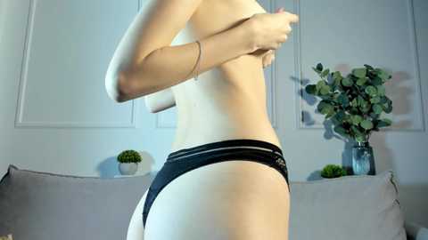 blonde_lotos @ chaturbate on 20231211