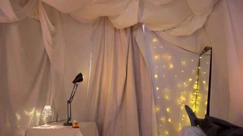 kateuwugirl @ chaturbate on 20231211