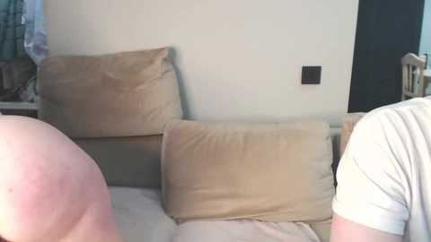 crystal_angells @ chaturbate on 20231212