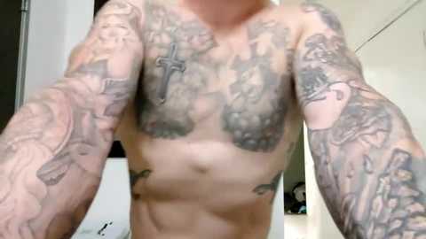 txmade143 @ chaturbate on 20231212