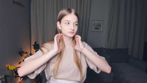 _magic_smile_ @ chaturbate on 20231214