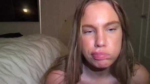 alexishemsworth @ chaturbate on 20231214