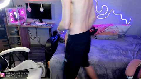 angell_rina @ chaturbate on 20231214