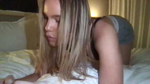 alexishemsworth @ chaturbate on 20231215