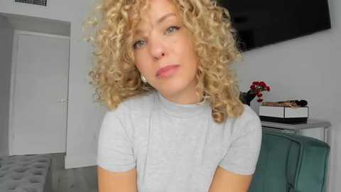 theislandgirl @ chaturbate on 20231215