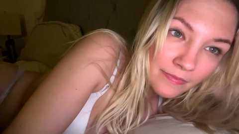 x_dreamgirl_x @ chaturbate on 20231215