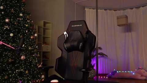 kittycaitlin @ chaturbate on 20231216