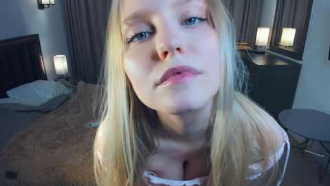 may_wow @ chaturbate on 20231216