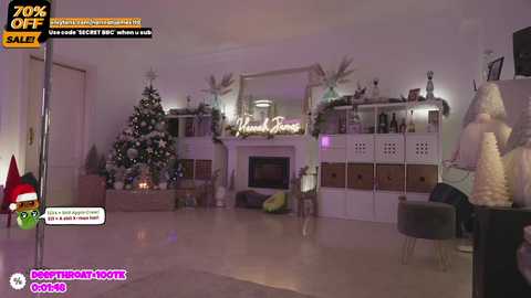 hannahjames710 @ chaturbate on 20231217