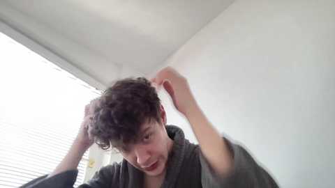 ironthud @ chaturbate on 20231217