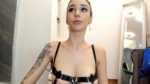 hotfallingdevil @ chaturbate on 20231218