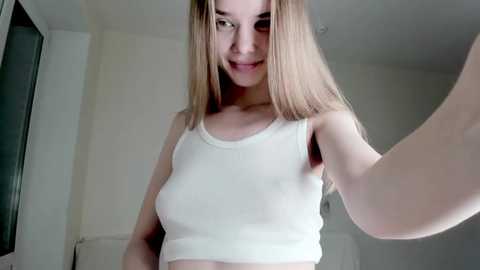 infinite_reality @ chaturbate on 20231218