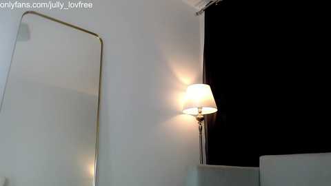 jully_lov @ chaturbate on 20231218