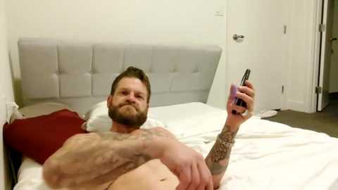 txmade143 @ chaturbate on 20231218