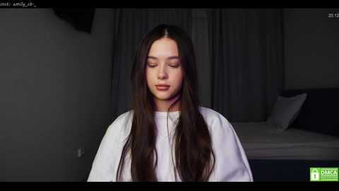 emilybatee @ chaturbate on 20231220