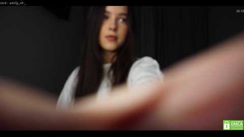 emilybatee @ chaturbate on 20231220