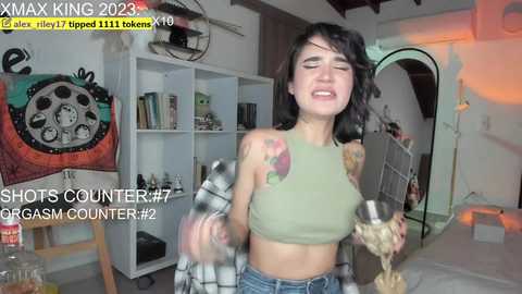 lonelly_lolly98 @ chaturbate on 20231220