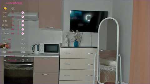 mariemelons @ chaturbate on 20231220