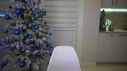 tinktin @ chaturbate on 20231220