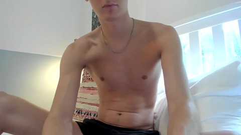 sensualalien @ chaturbate on 20231221