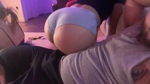 bunnyxwolfy @ chaturbate on 20231222