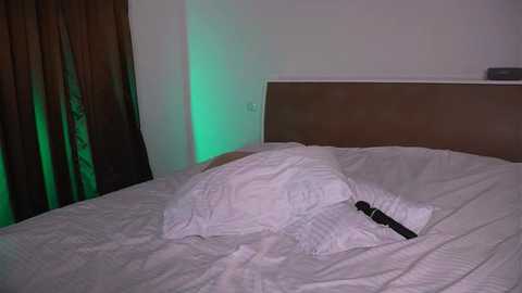 carolinafreixxa @ chaturbate on 20231222