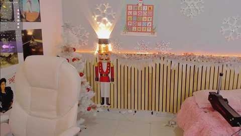 little_effy18 @ chaturbate on 20231222