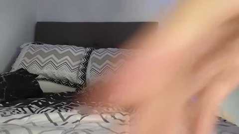 _gummies15 @ chaturbate on 20231223