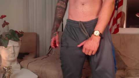 fratguysonline @ chaturbate on 20231223