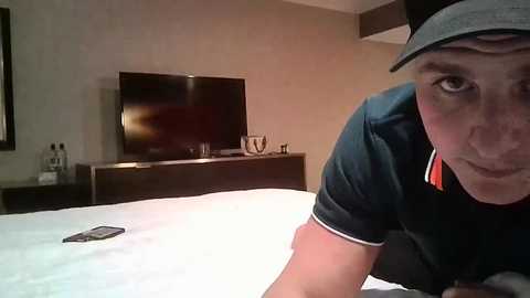 kenziestarrxxx @ chaturbate on 20231223