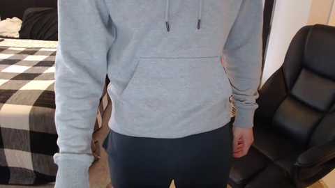 kinky_eric @ chaturbate on 20231223