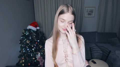 _magic_smile_ @ chaturbate on 20231224