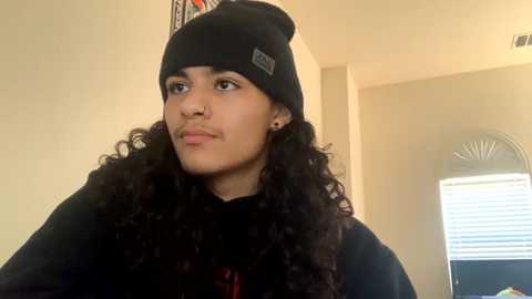 coconutts666 @ chaturbate on 20231225
