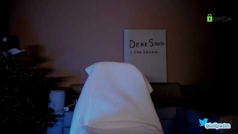 hollyextra @ chaturbate on 20231226