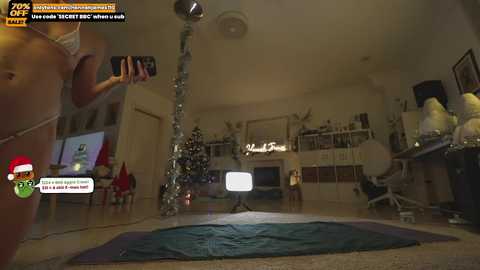 hannahjames710 @ chaturbate on 20231227