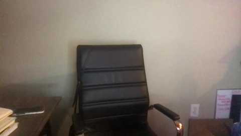 katiebear2468 @ chaturbate on 20231227