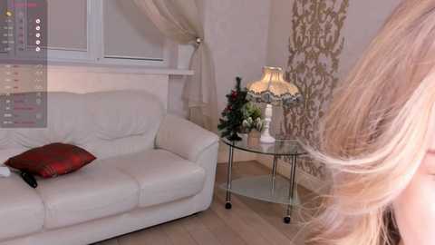 roseholloway @ chaturbate on 20231227