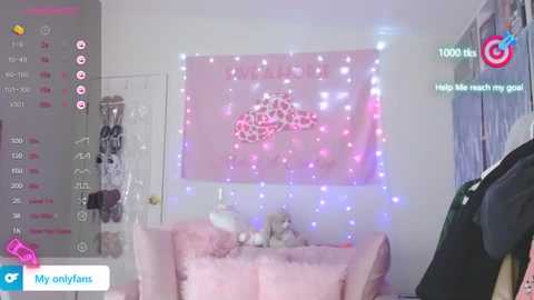 gia05valentina @ chaturbate on 20231228