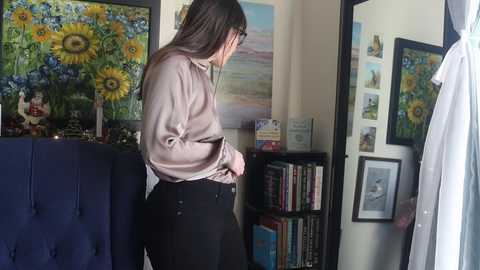 ellynaomi @ chaturbate on 20231230