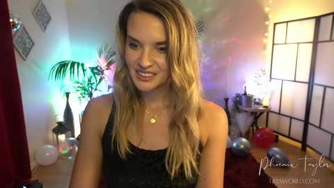 phoenix_taylor @ chaturbate on 20240101