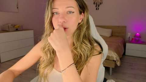 lenamuti @ chaturbate on 20240102
