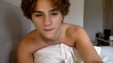 chaseehutch @ chaturbate on 20240103