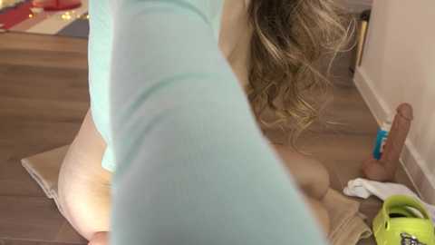 mia_elfie @ chaturbate on 20240103