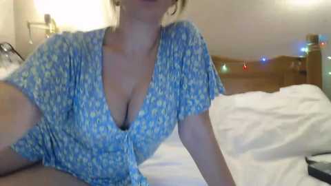 mallinia @ chaturbate on 20240104