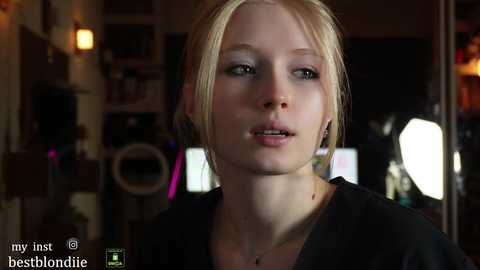 bestblondiiecb @ chaturbate on 20240105