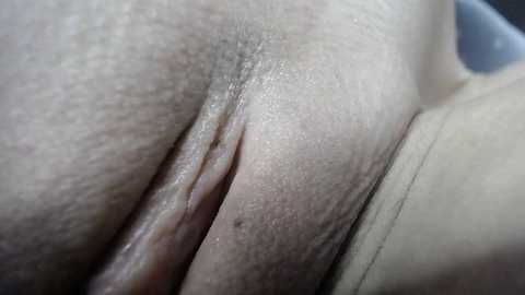 courtney_luv @ chaturbate on 20240105