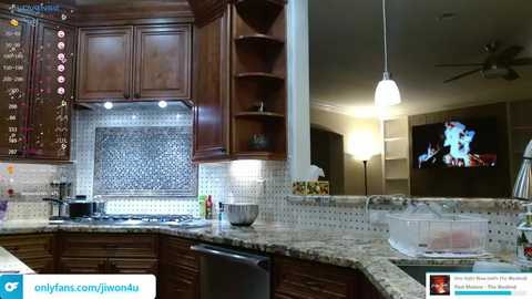 jiwon4u @ chaturbate on 20240107