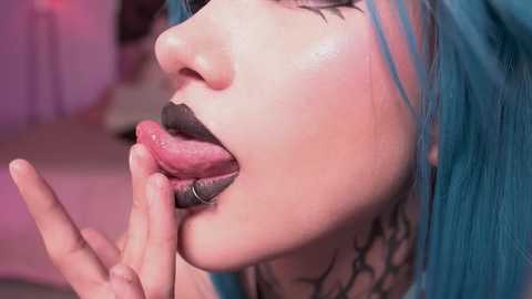 goth_dolll @ chaturbate on 20240108