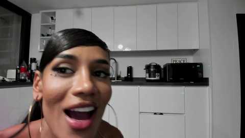 sweetlaurasaenz @ chaturbate on 20240108